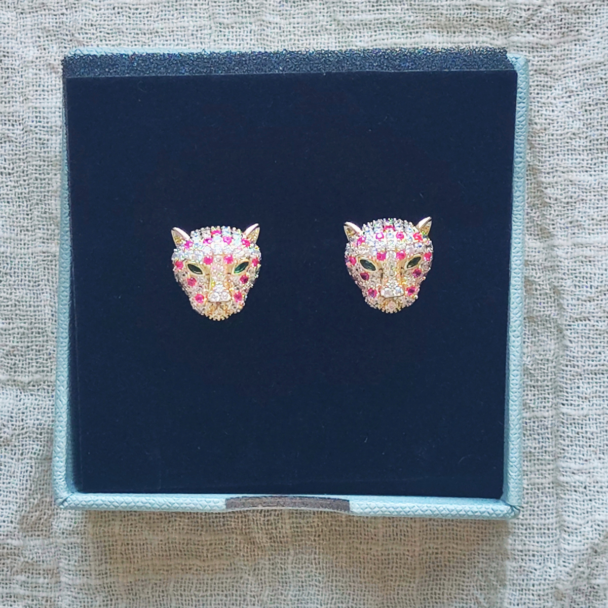 Regal Jeweled Leopard Head Stud Earrings